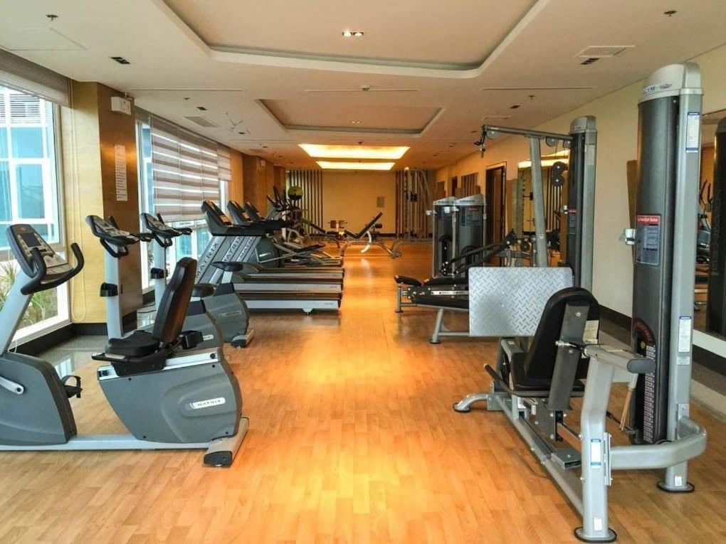 Mactan Newtown Beach Condo Мактан Екстериор снимка